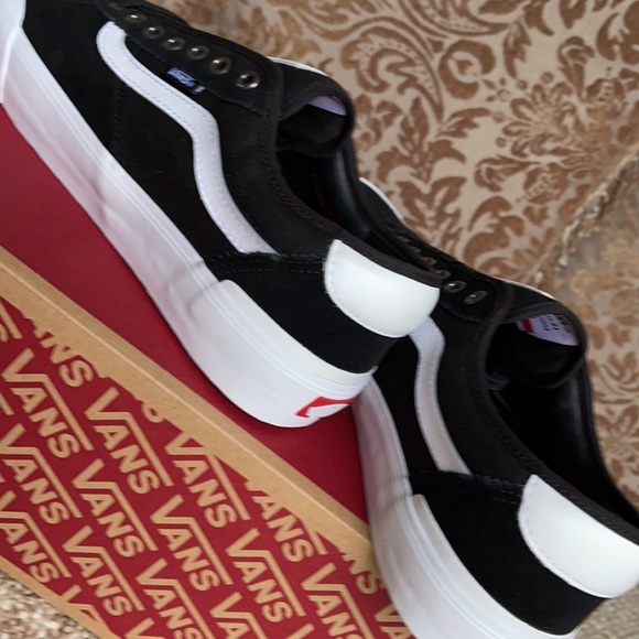 Vans CHIMA Pro 2 Suede/Canvas Black/White WMNS - Picture 15 of 16